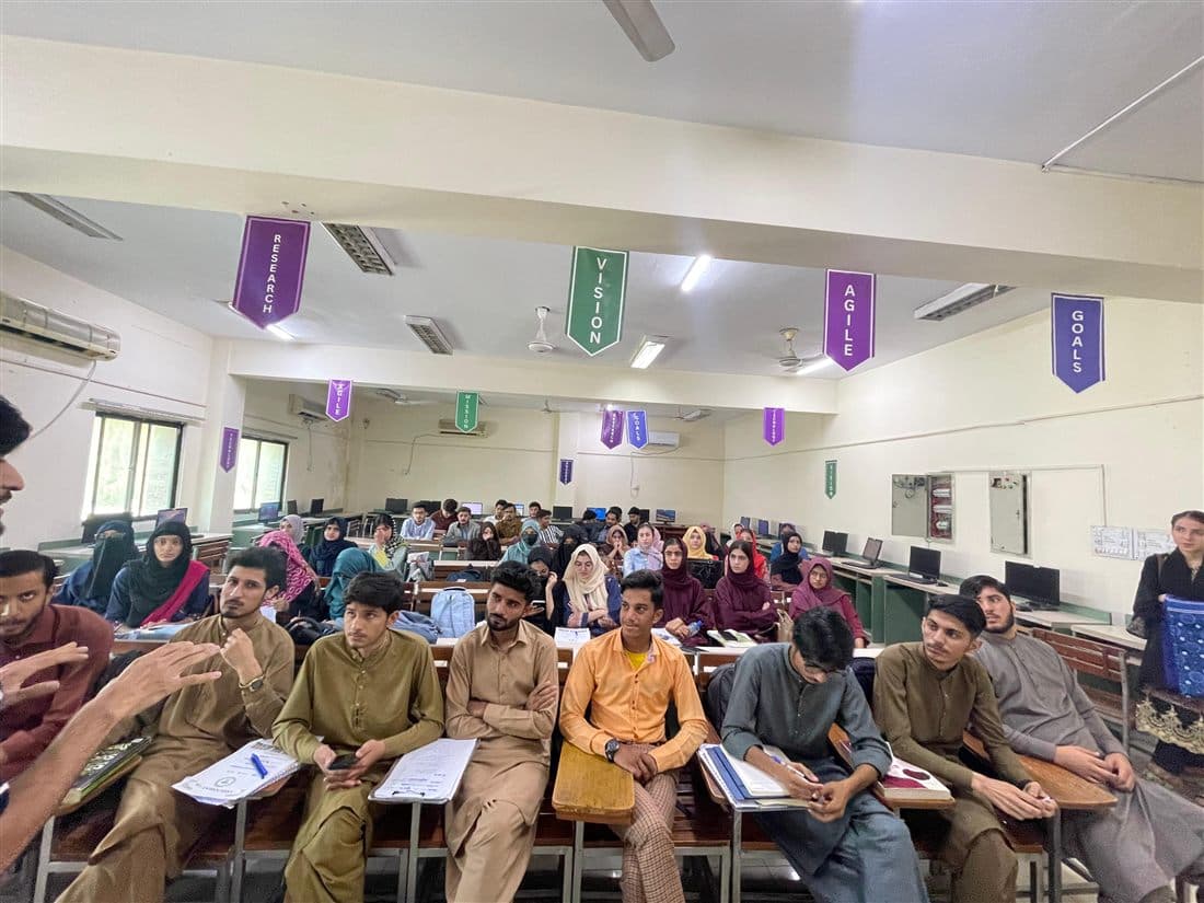 A full house under banners of Vision, Research & Goals
